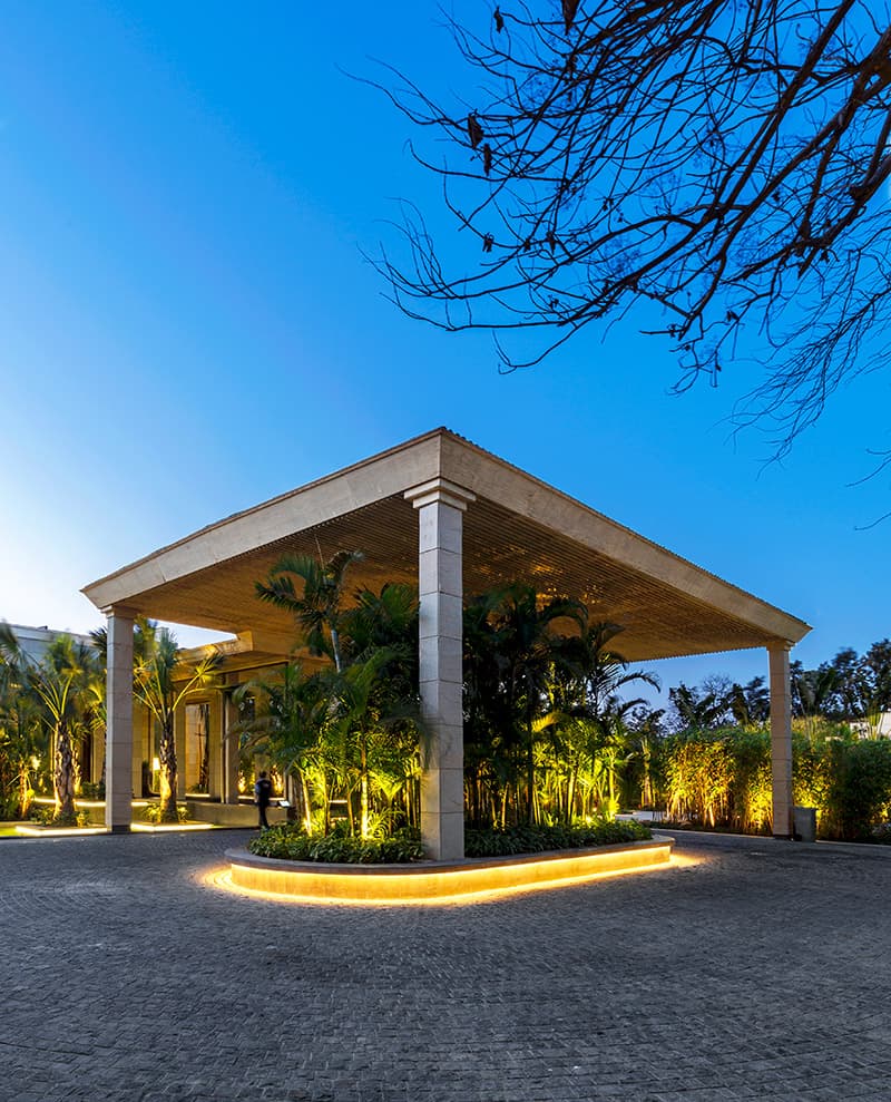 Farmhouse in Chattarpur – Ambient & Landscape Lighting